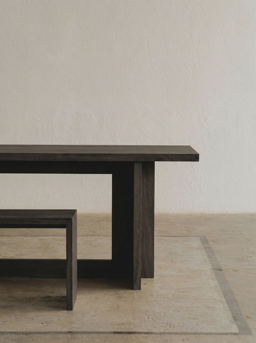 Paris Table